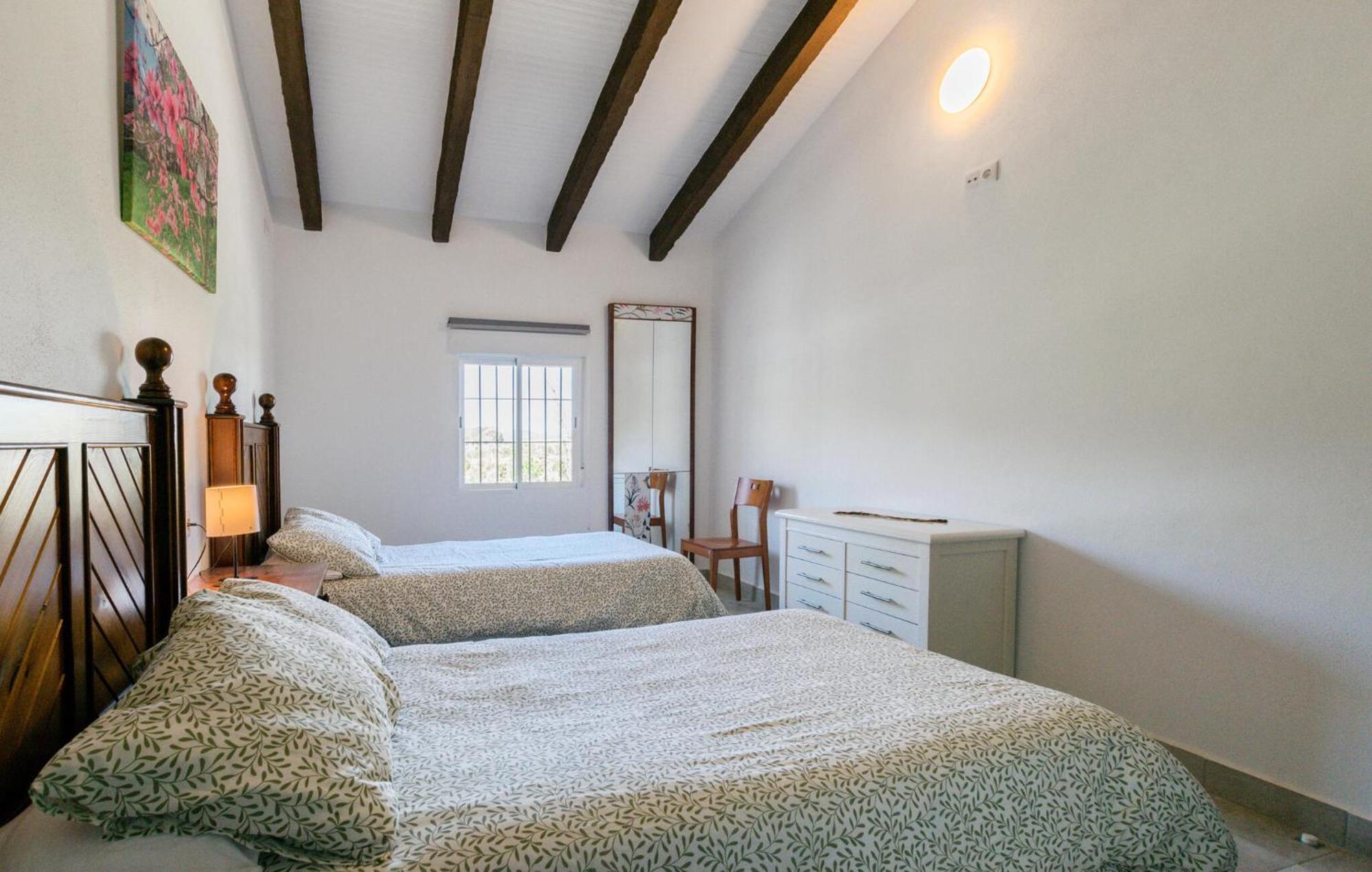 6 Bedroom Amazing Home In La Puebla De Los Infan La Puebla de los Infantes Zewnętrze zdjęcie