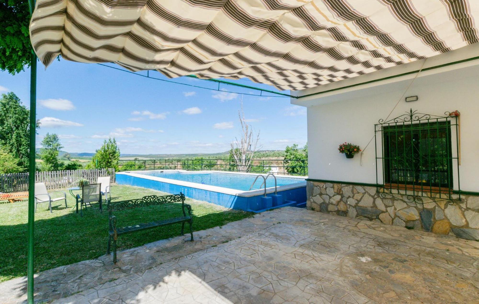 6 Bedroom Amazing Home In La Puebla De Los Infan La Puebla de los Infantes Zewnętrze zdjęcie